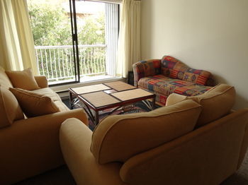 ויקטוריה West Coast Suites By Gamalos Group מראה חיצוני תמונה